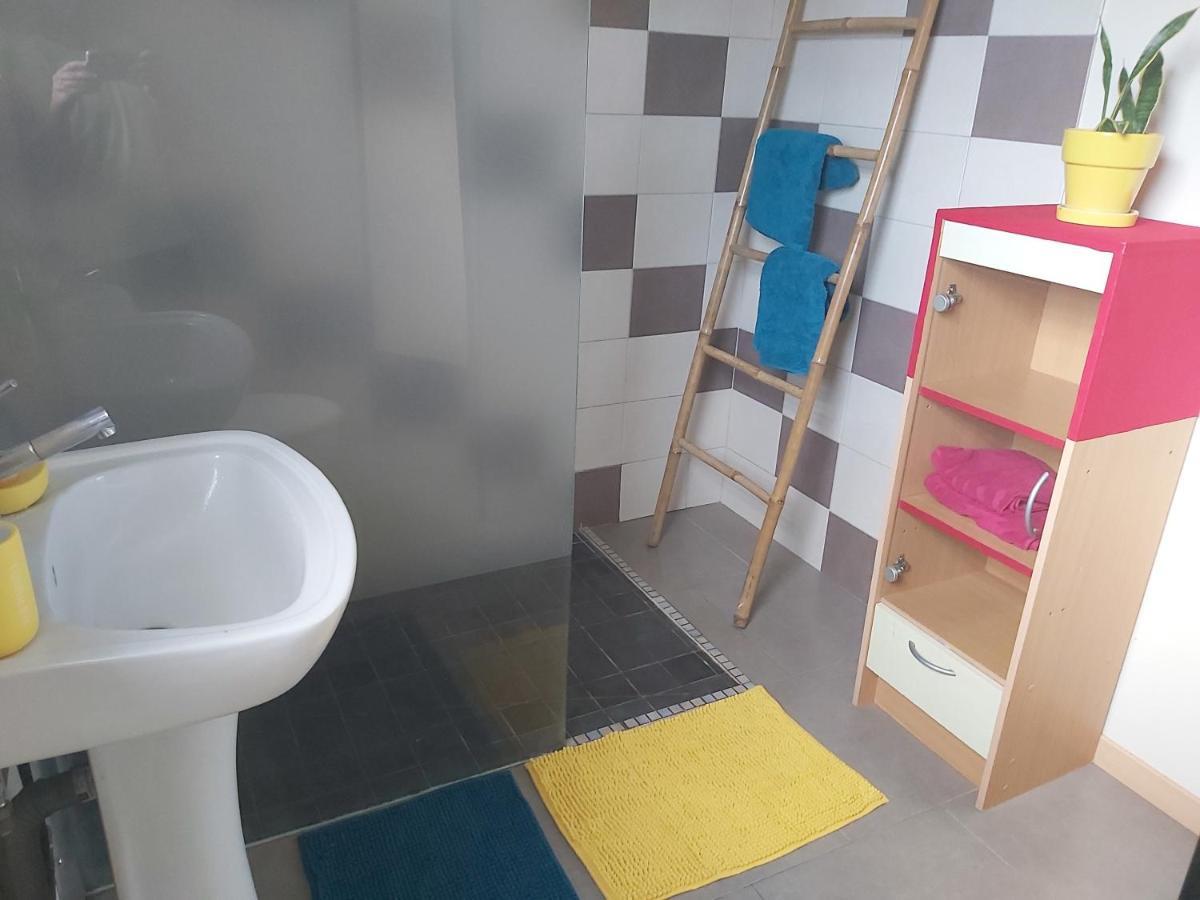 Location Meublee - Les Avirons Apartment Bagian luar foto